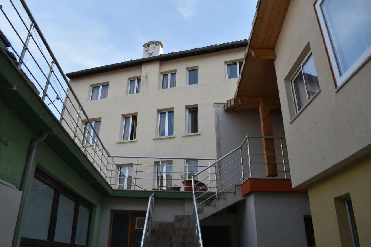 Hotel Le Sauvage Турню Экстерьер фото