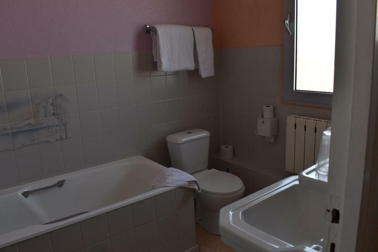 Hotel Le Sauvage Турню Экстерьер фото